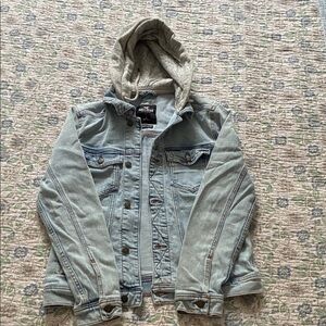 Hollister Men's Denim Jacket with Gray Hood